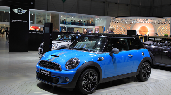 What Are the Advantages of Owning a MINI? - Motorwerkes - BMW Maintenance Experts Calgary